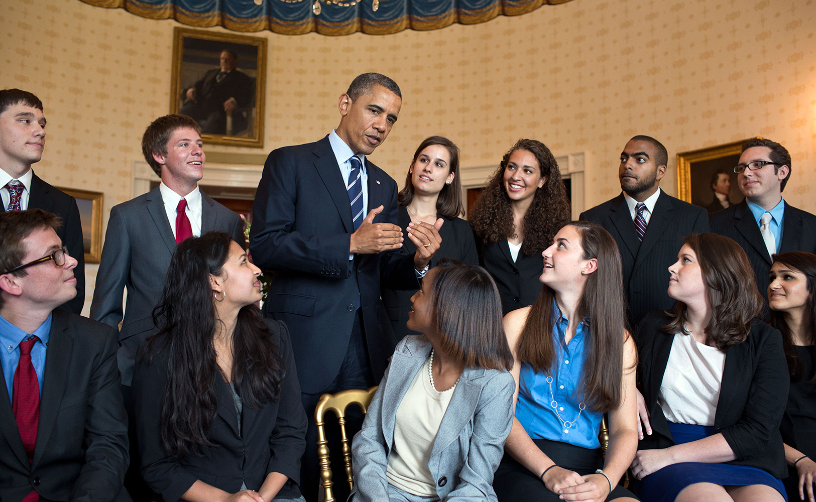 President Barack Obama speaks with students